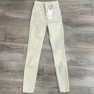 Brand new with tags Zara jeans